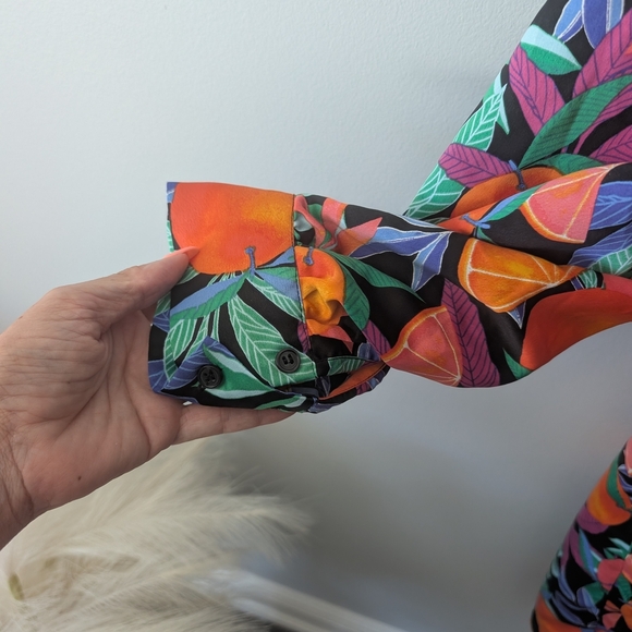 Parker Multicolor Floral Dress - Picture 4 of 10